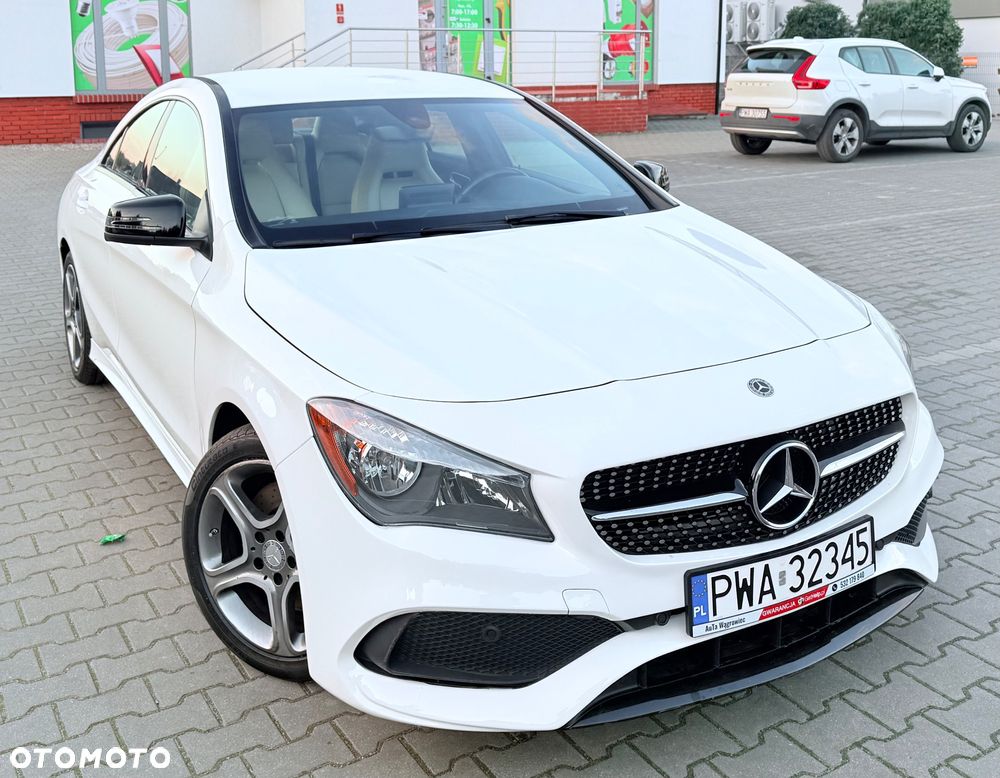 Mercedes-Benz CLA 250 4-Matic AMG Line - 28