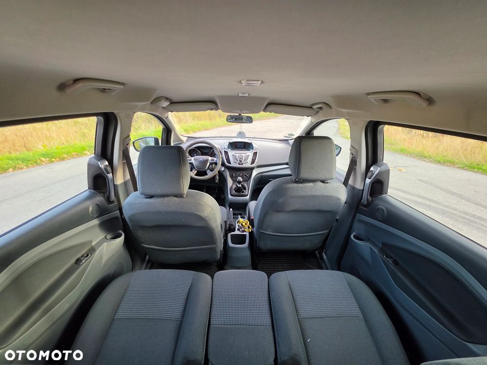 Ford Grand C-MAX - 15