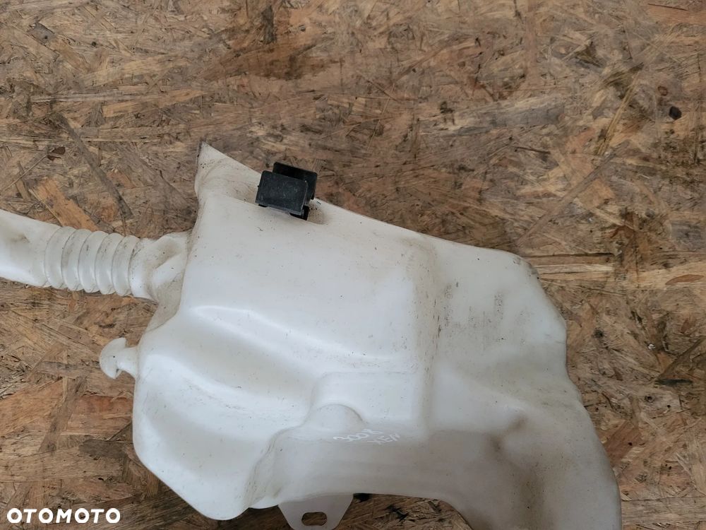 Zbiorniczek płynu spryskiwaczy Peugeot 3008 5008 Xenon - 5