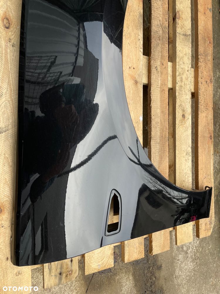 BŁOTNIK PRZÓD PRAWY OPEL ASTRA V K 39011391 CZARNY METALIK - 7