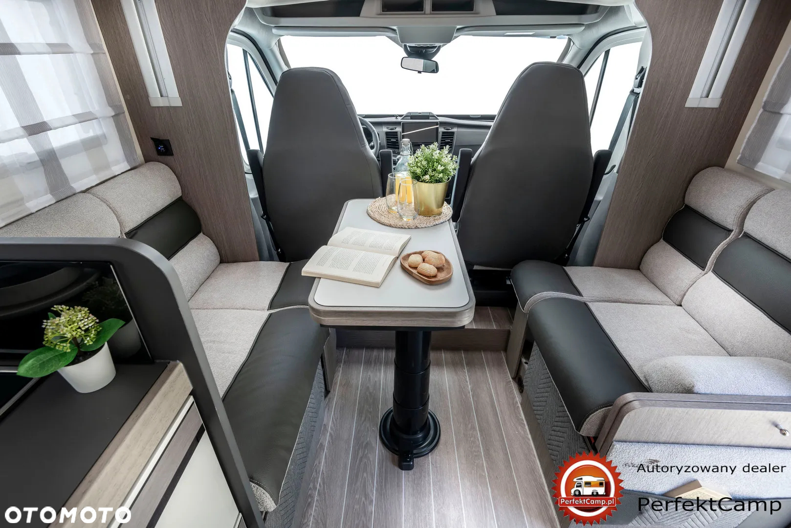 Roller Team ZEFIRO 287TL NOWY MODEL 2025  AUTOMAT 165KM TV 32 CALE ROUTER WIFI BAGAŻNIK NA ROWERY ISOFIX - 26