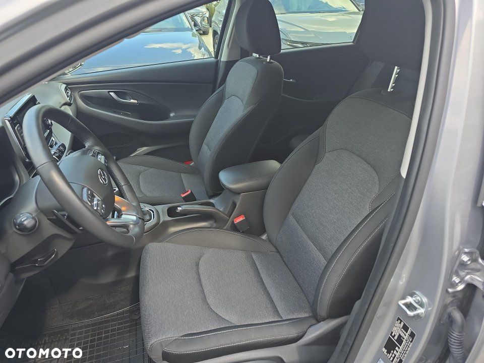 Hyundai i30 - 11
