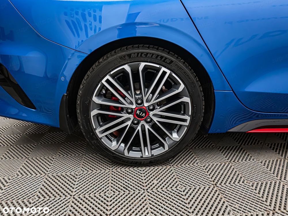 Kia ProCeed - 38