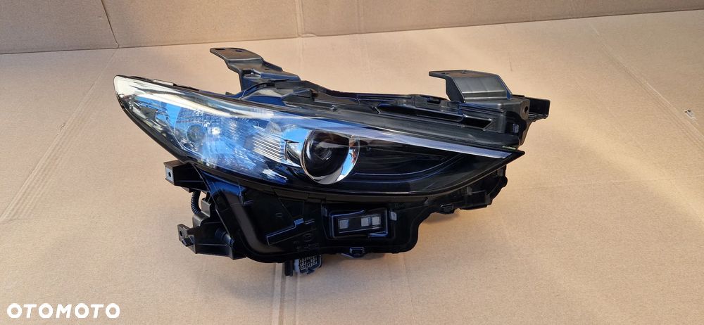 MAZDA 3 2019- PRAWA LAMPA PRZEDNIA REFLEKTOR PRZEDNI PRZÓD FULL LED - 1