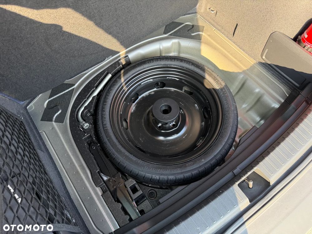 Skoda Karoq 1.5 TSI ACT 4x2 Style DSG - 16