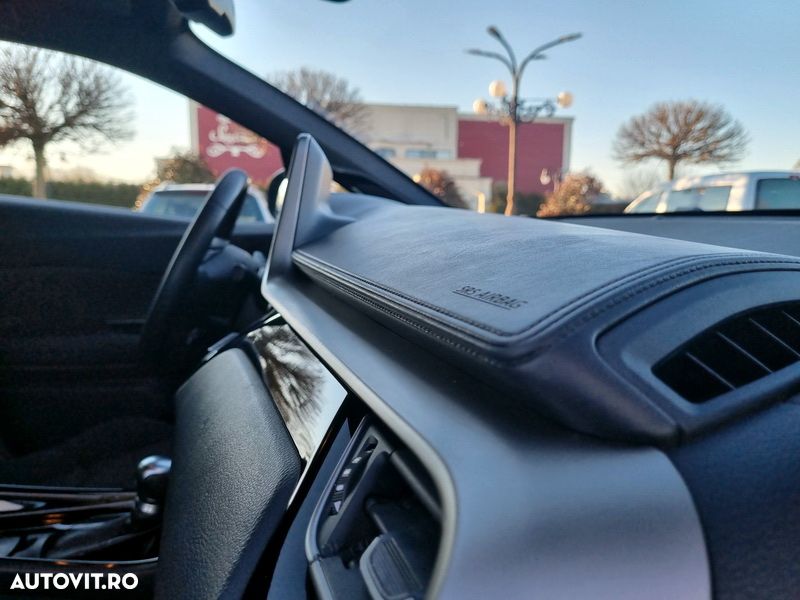 Toyota C-HR Lounge - 13