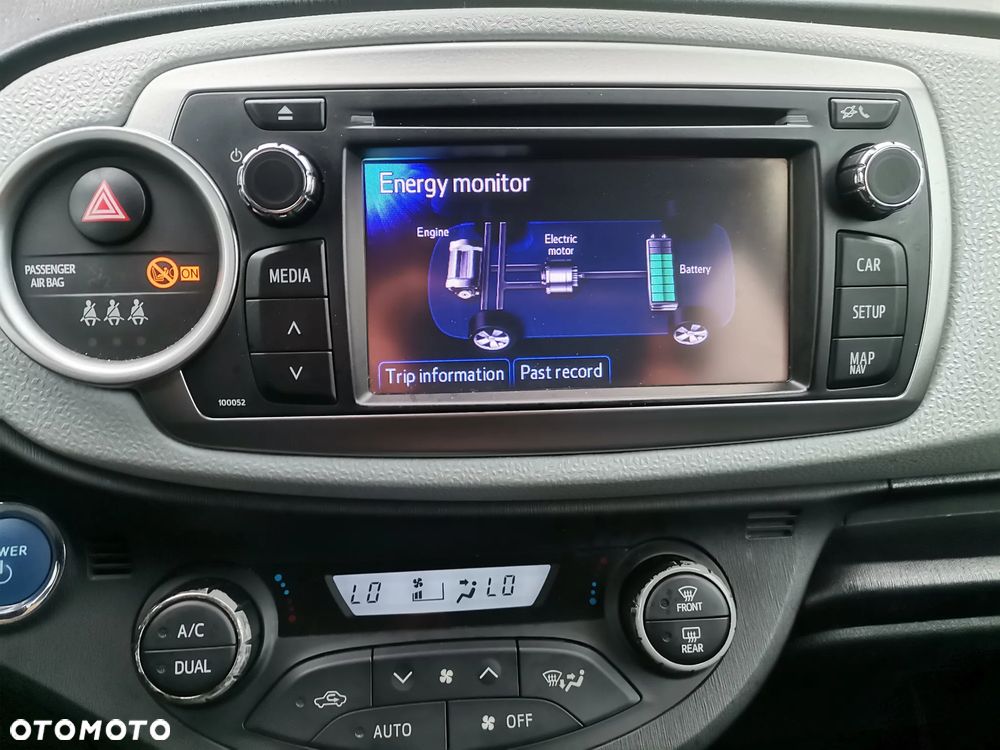 Toyota Yaris - 17
