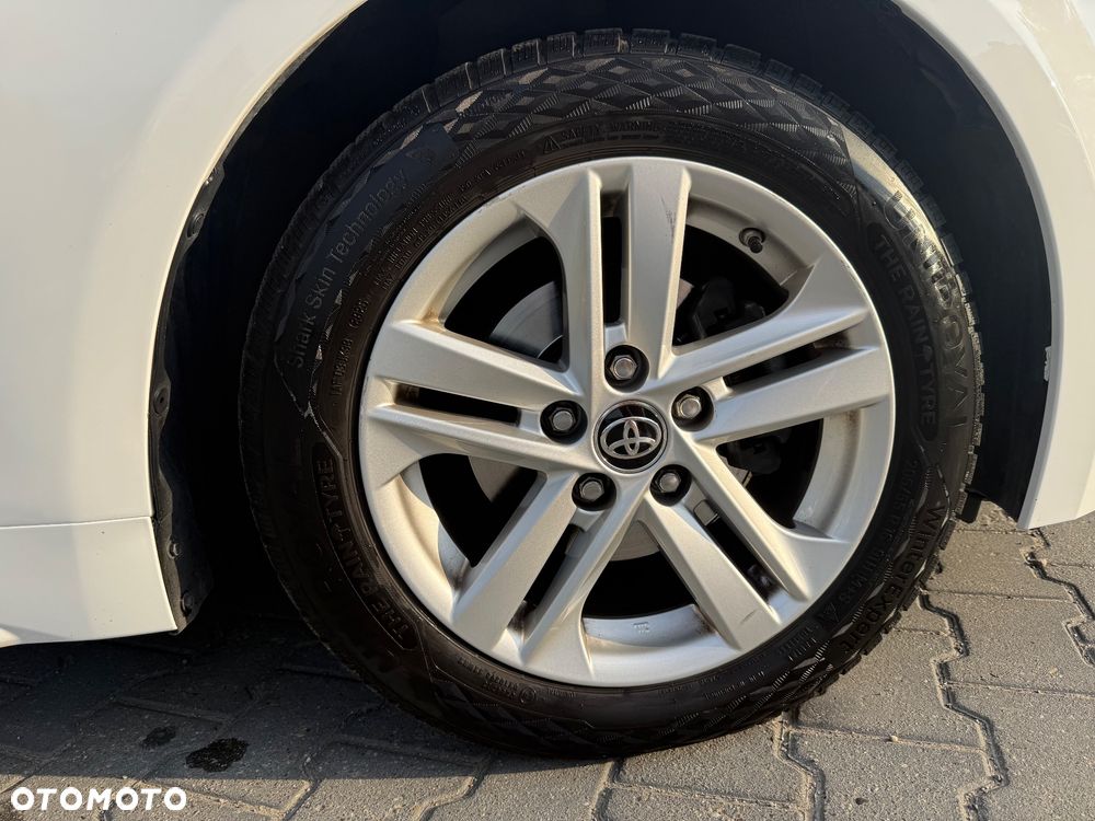 Toyota Corolla 1.8 Hybrid Comfort - 22