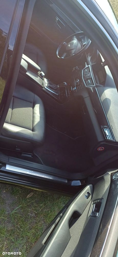 Mercedes-Benz Klasa E 220 CDI DPF BlueEFFICIENCY Automatik Avantgarde - 20