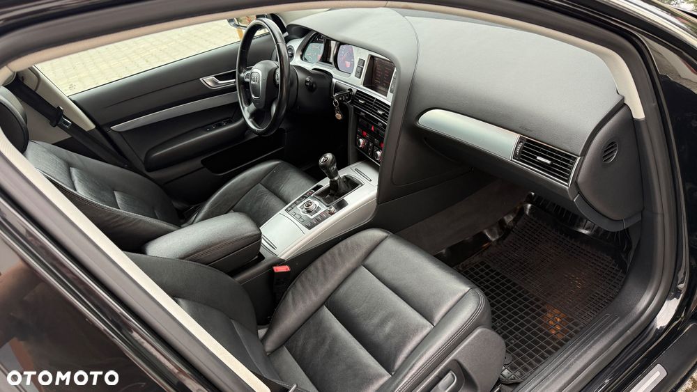 Audi A6 Avant 2.0 TDI DPF - 12