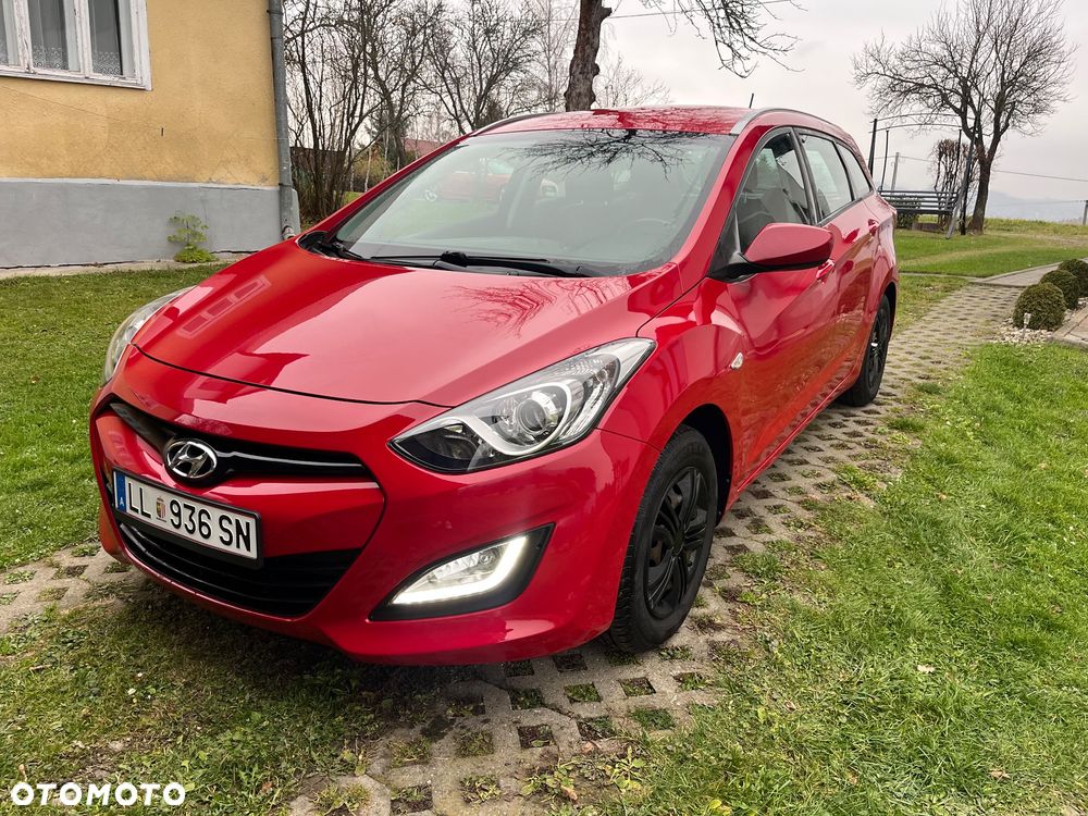 Hyundai i30 i30cw 1.4 Trend - 1
