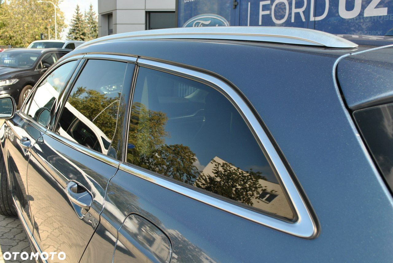 Ford Mondeo 2.0 EcoBlue Vignale - 36
