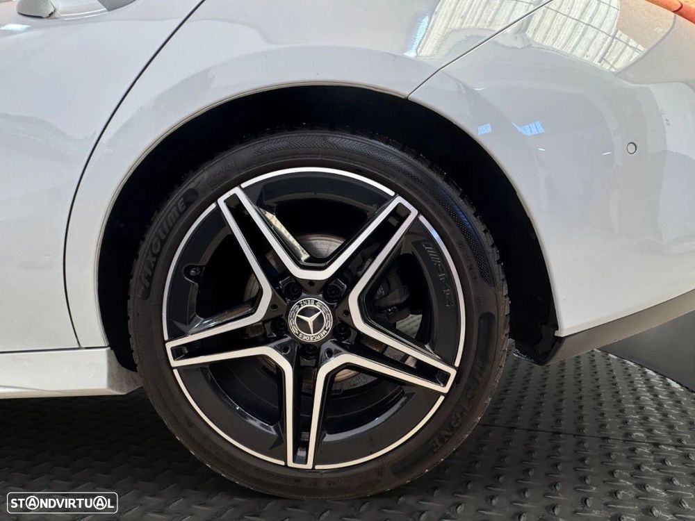 Mercedes-Benz CLA 200 d - 10