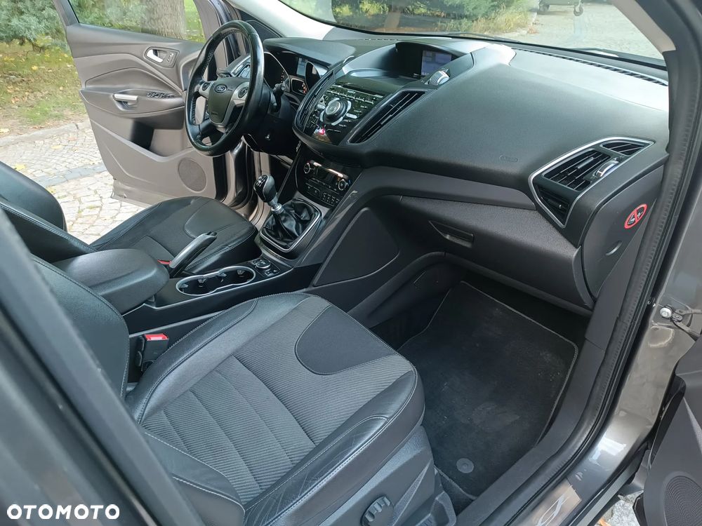 Ford Kuga 2.0 TDCi 4WD Titanium Plus - 14