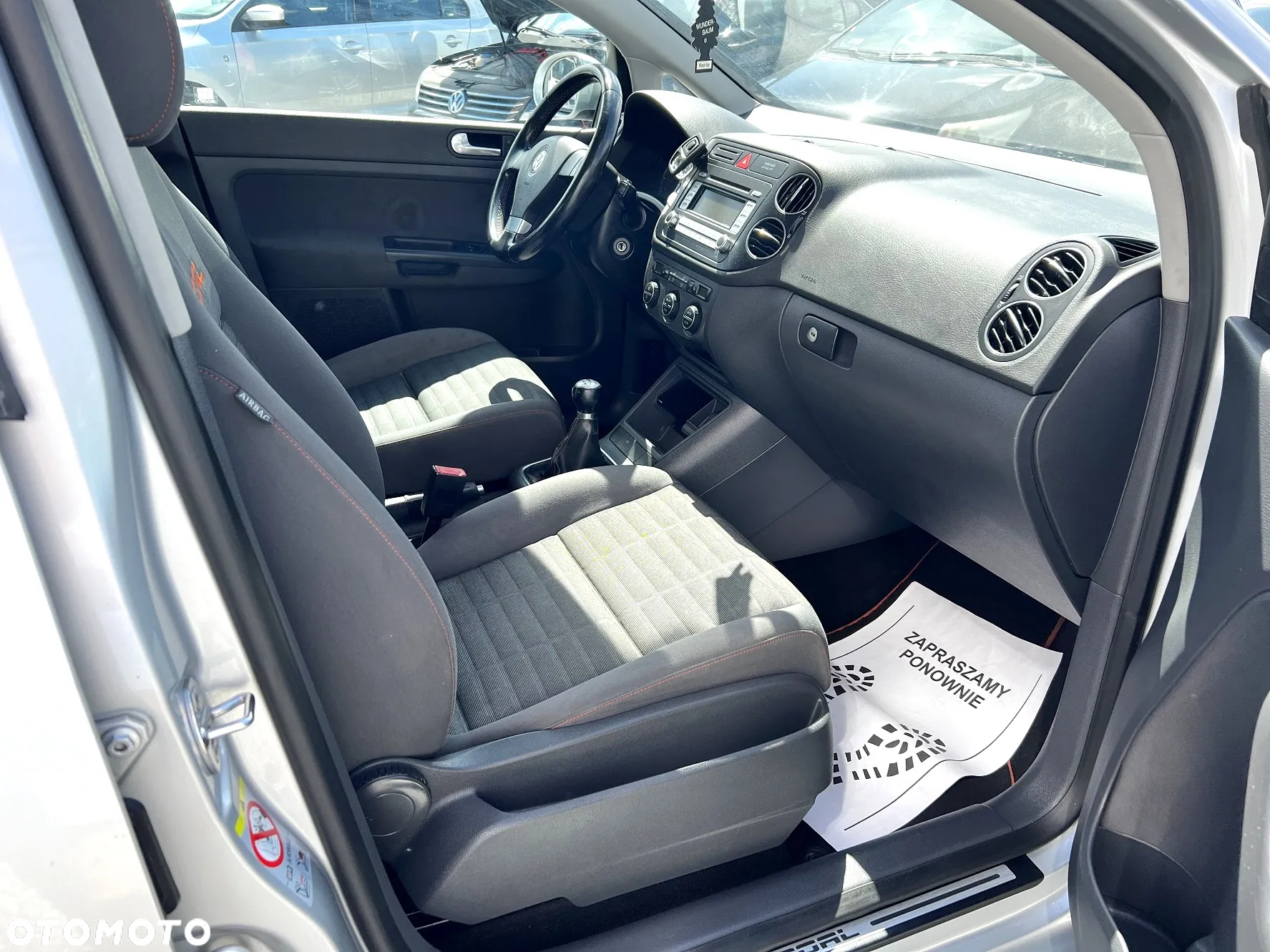 Volkswagen Golf V 1.6 FSI Comfortline - 11