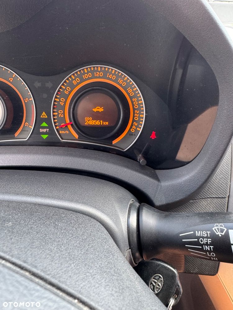 Toyota Auris 1.4 D-4D Luna - 9