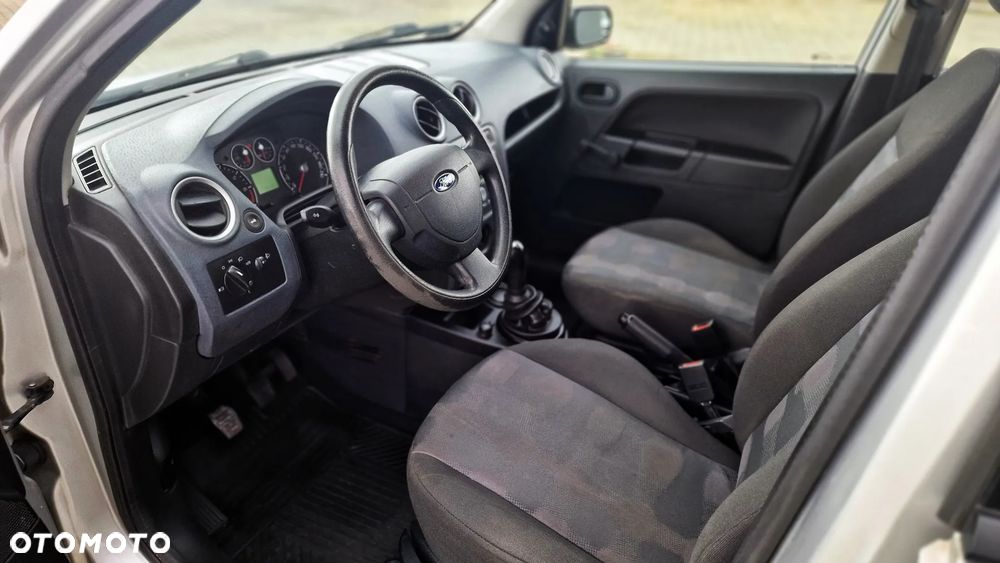 Ford Fusion 1.4 Ambiente - 6