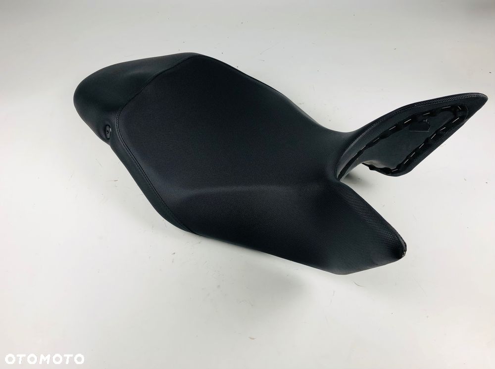 Triumph Speed Triple 1050 11-14 siedzenie kanapa fotel - 4