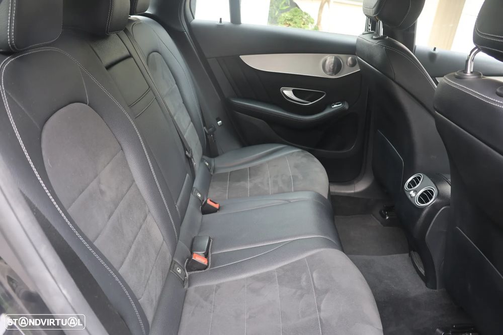 Mercedes-Benz GLC 220 d 4Matic 9G-TRONIC - 33