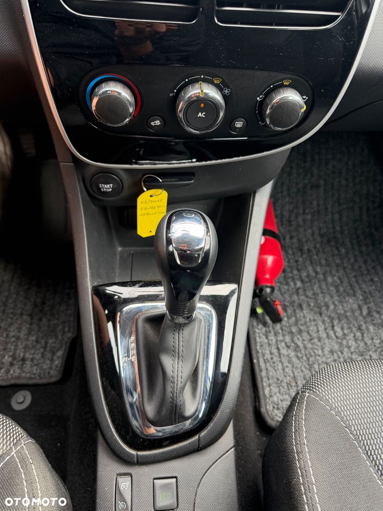 Renault Clio TCe 120 EDC Limited - 14