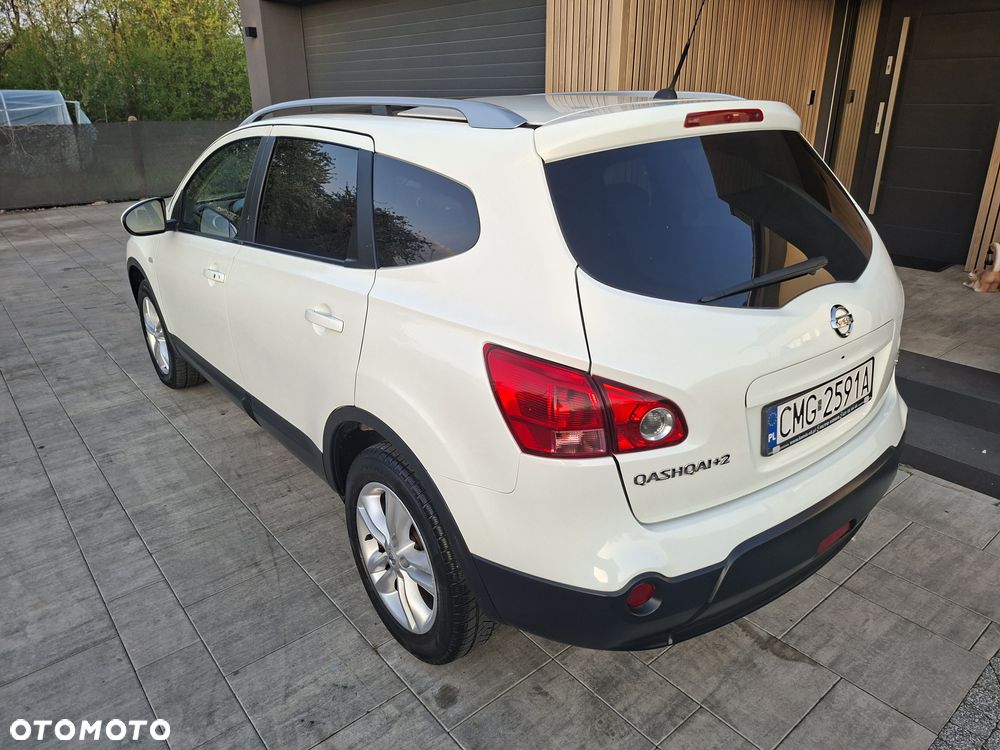 Nissan Qashqai+2 - 6