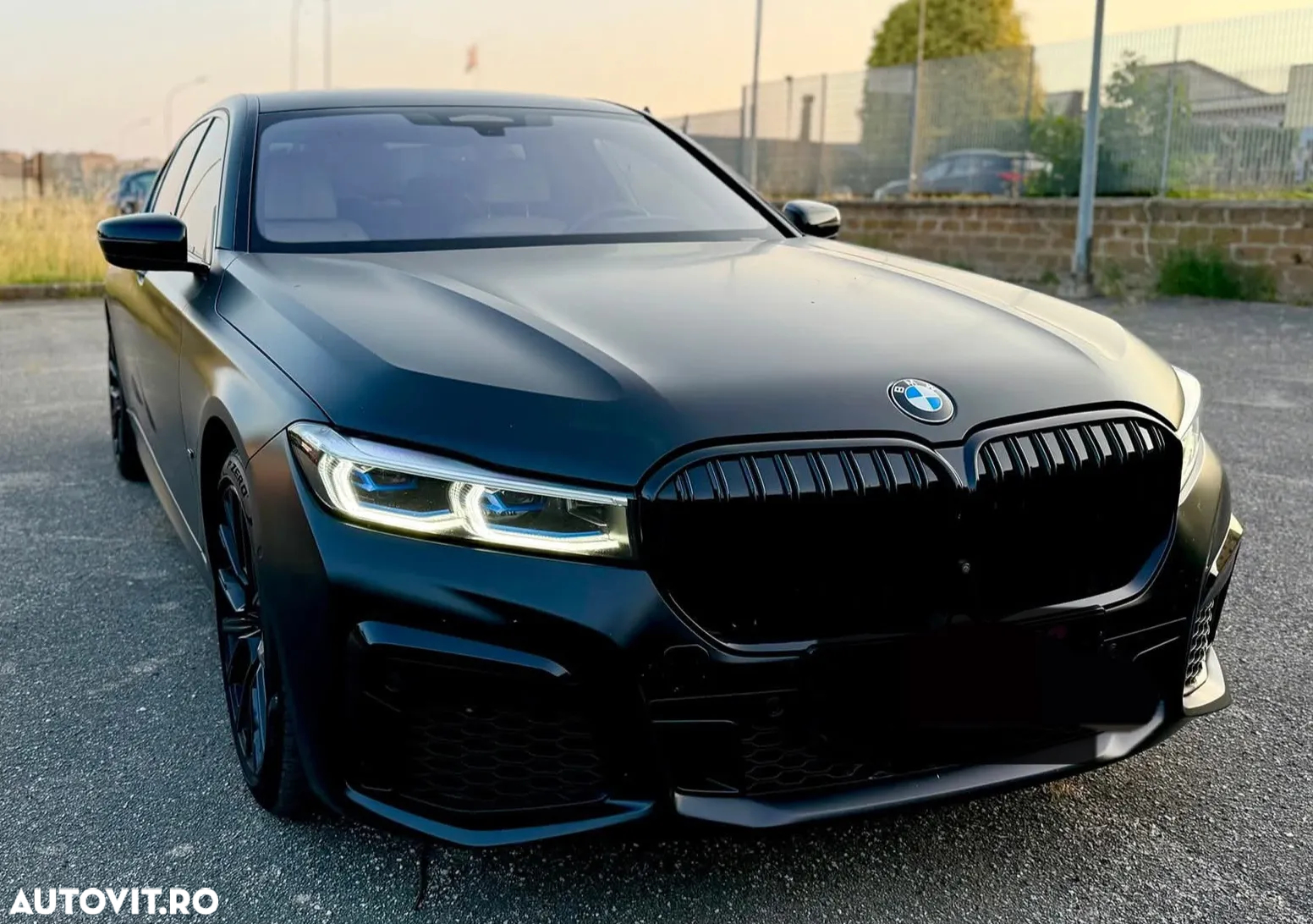 BMW Seria 7 750Li xDrive - 3