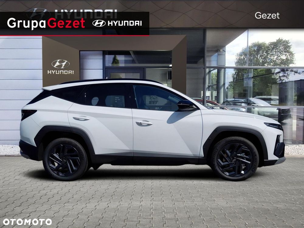 Hyundai Tucson - 8
