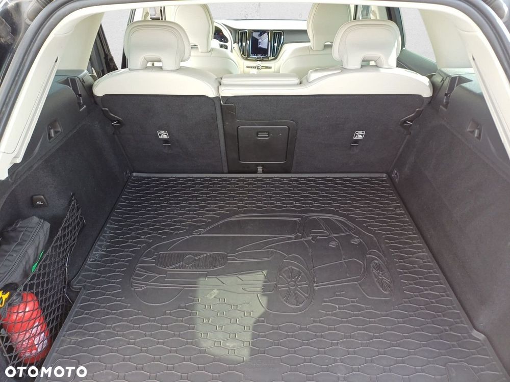 Volvo XC 60 - 18