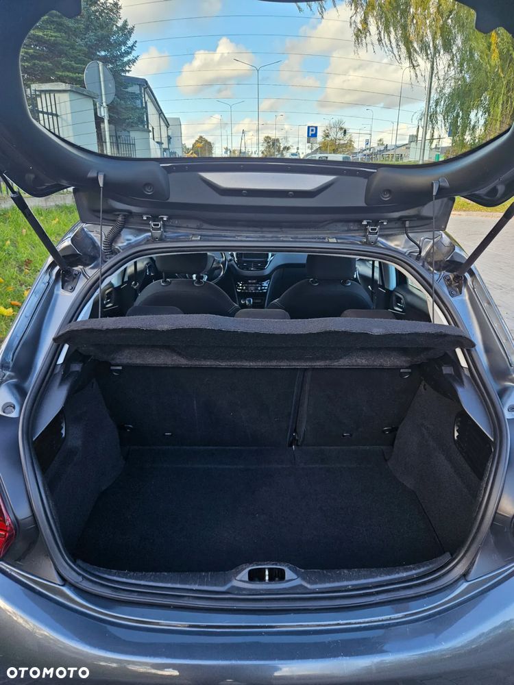 Peugeot 208 PureTech 110 Stop & Start Allure - 19