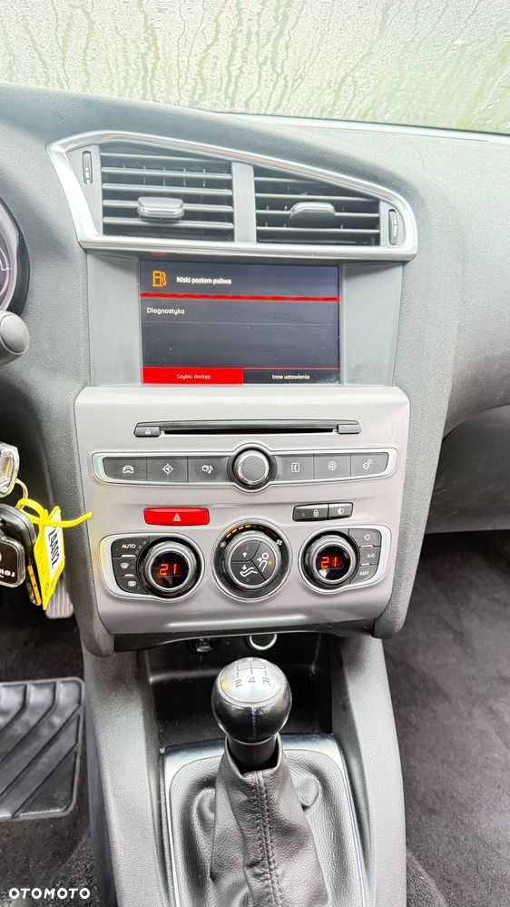 Citroën C4 BlueHDi 100 Stop&Start 86g Selection - 10