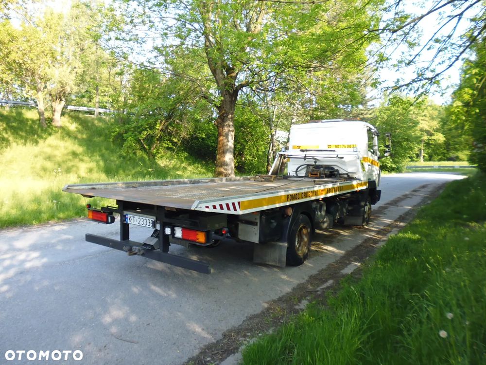 Mercedes-Benz 814 - 6