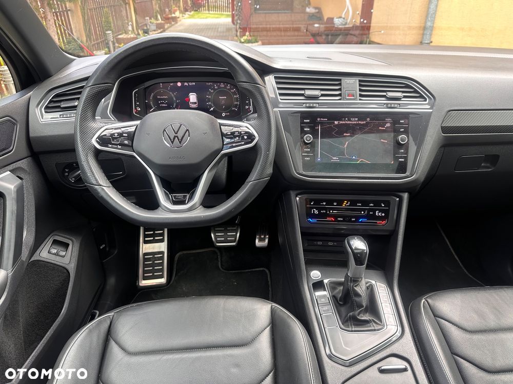 Volkswagen Tiguan - 12