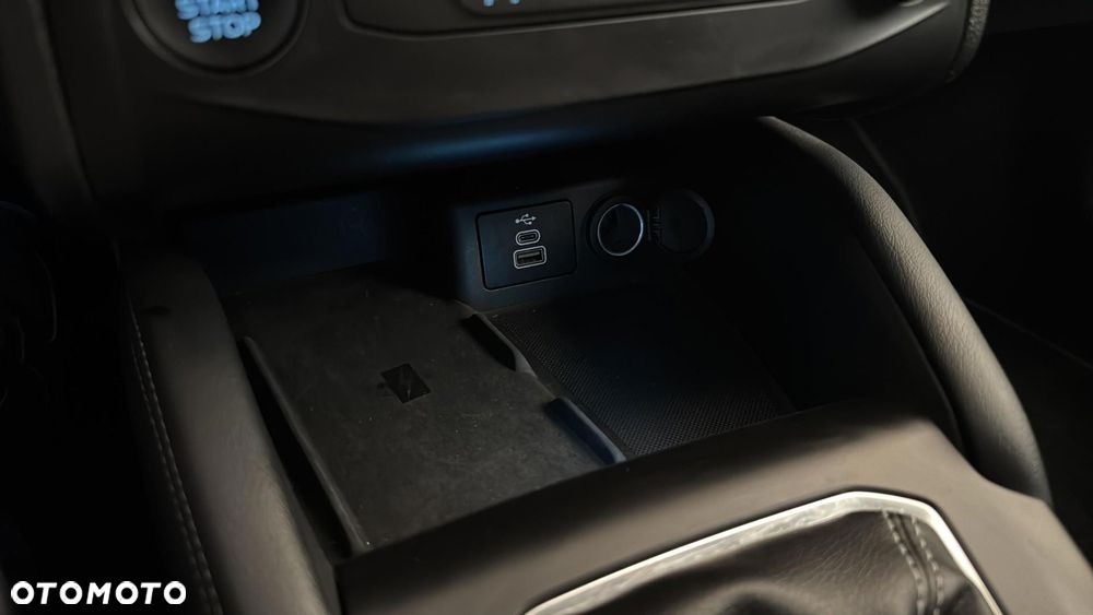 Ford Focus 1.0 EcoBoost mHEV Titanium X - 25