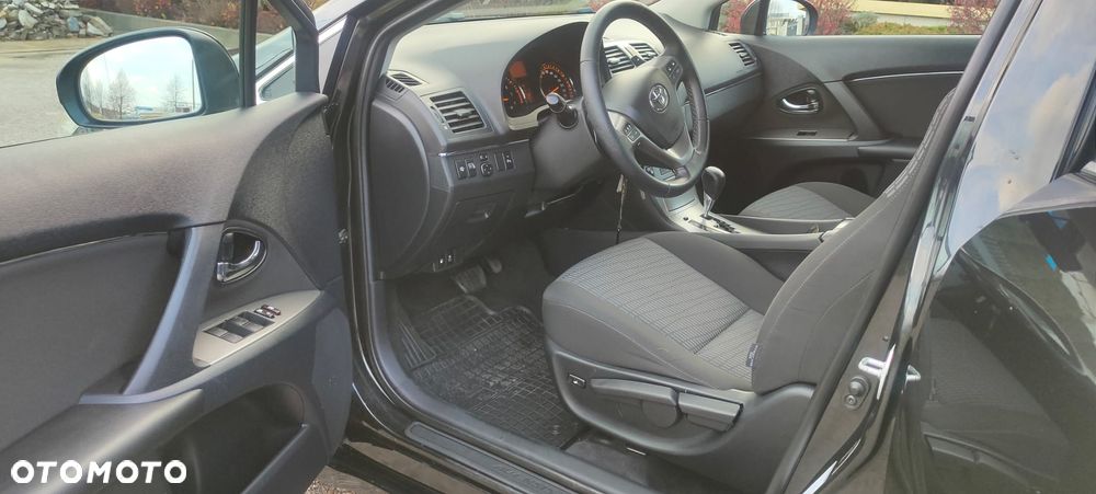 Toyota Avensis 1.8 Multidrive Edition - 11