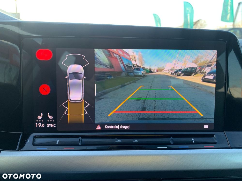 Volkswagen Golf 1.5 TSI EVO Life - 16