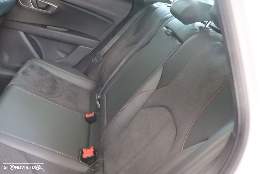 SEAT Leon ST 2.0 TDI FR S/S - 32