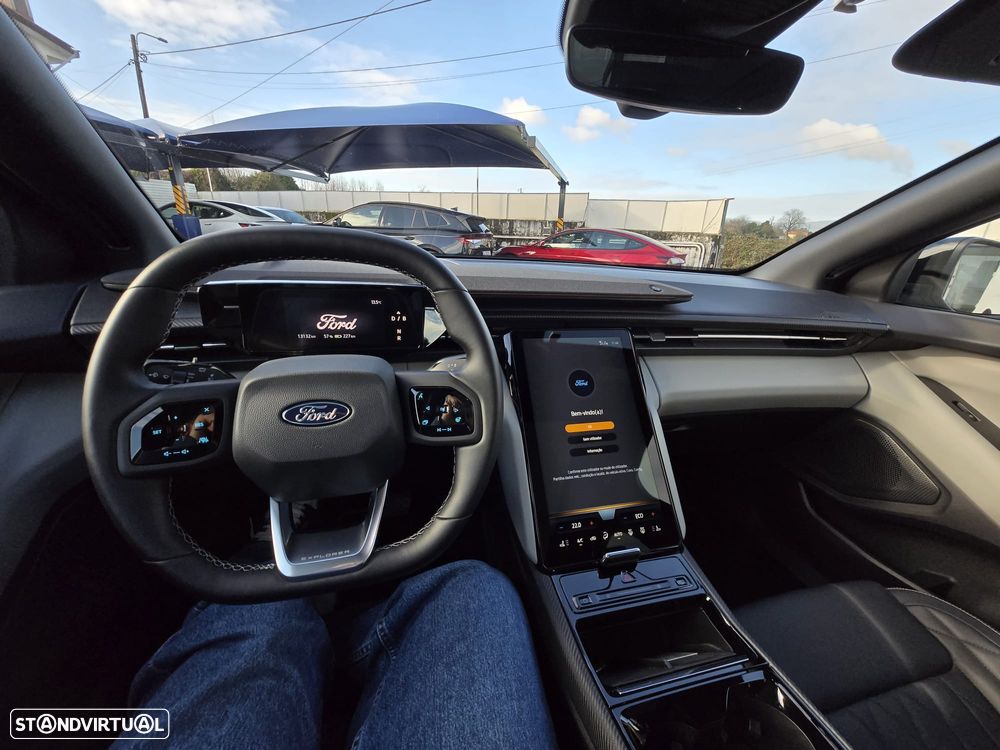 Ford Explorer 77 kWh Premium - 7