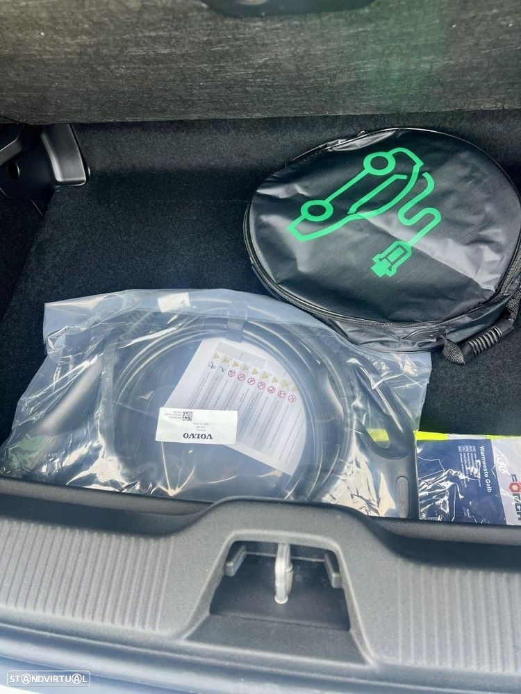 Volvo EX30 69 kWh Single Motor Extended Range Core - 8