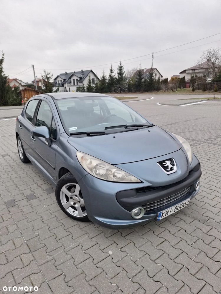 Peugeot 207 - 3