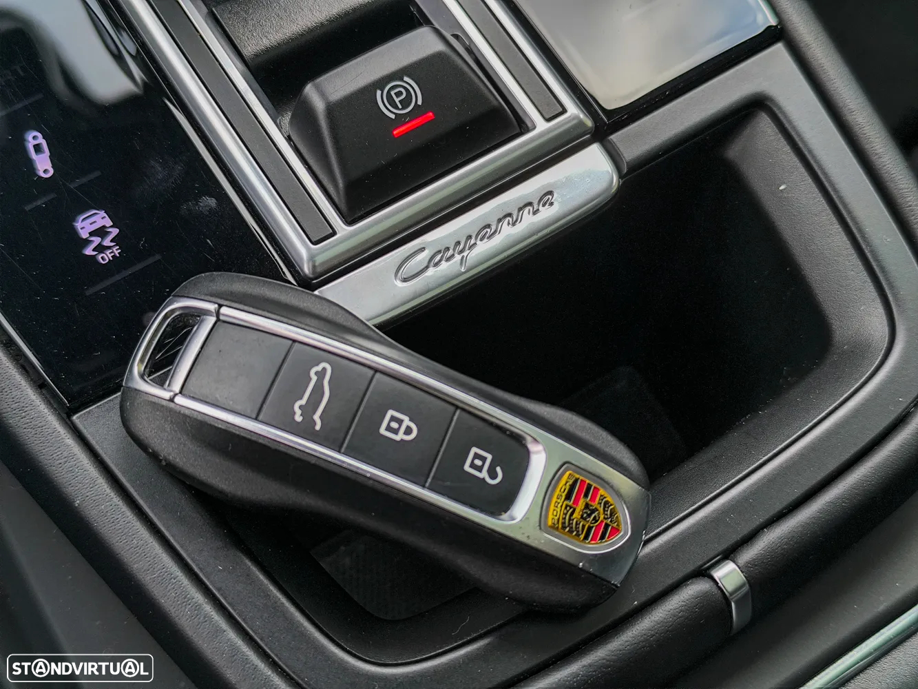 Porsche Cayenne Coupé E-Hybrid Platinum Edition - 34