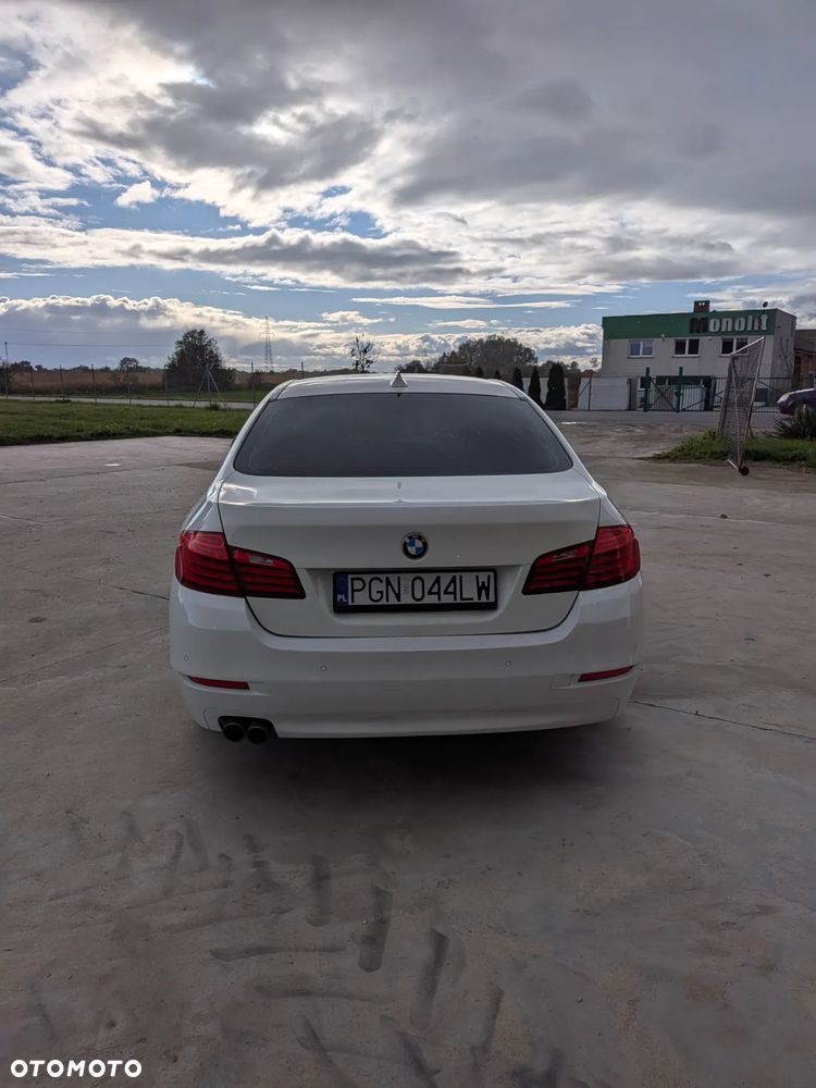 BMW Seria 5 518d - 5