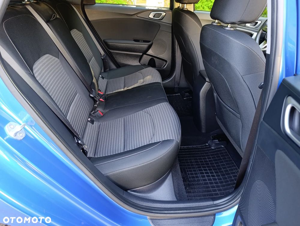 Kia Ceed 1.5 T-GDI M - 16