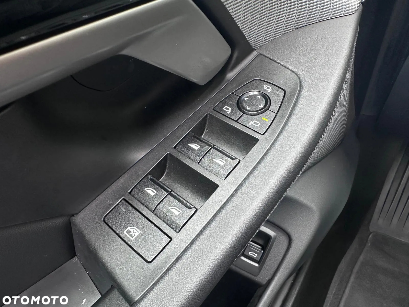 BMW Seria 5 - 27