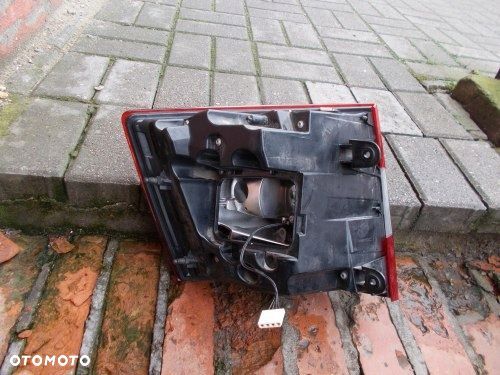 SKODA OCTAVIA III KOMBI LIFT 17+ PRAWA TYLNA LED ORYGINAŁ - 2