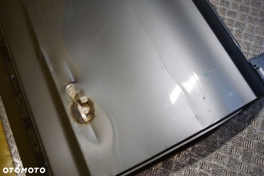 GMC CHEVROLET YUKON TAHOE 2021 - 2024 Drzwi Tył Prawe Tylne USA - 6