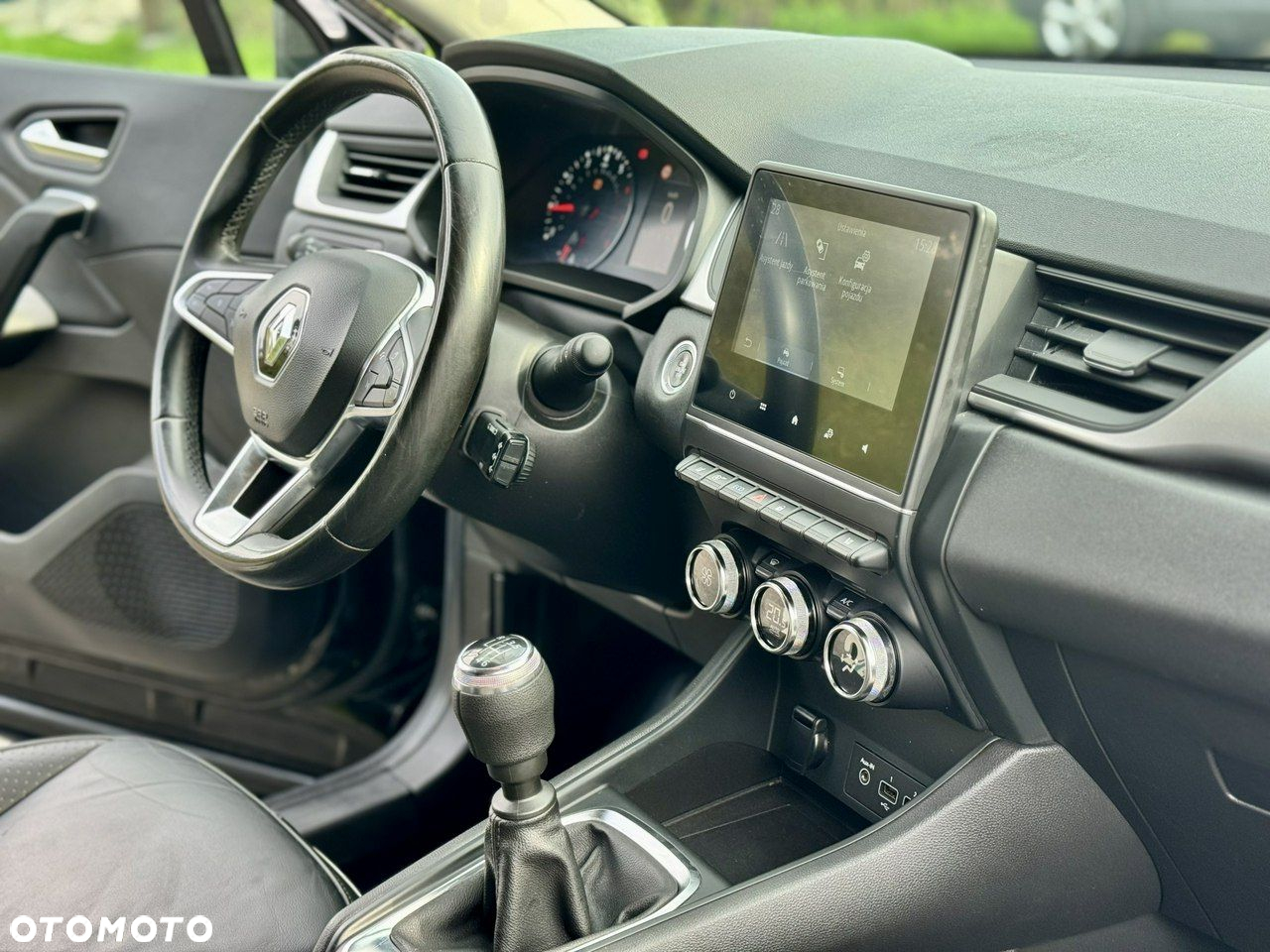 Renault Captur - 27