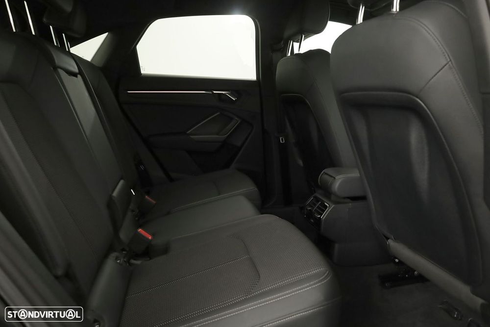 Audi Q3 Sportback 45 TFSIe S line S tronic - 22