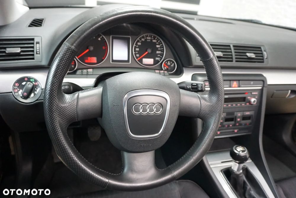Audi A4 Avant 1.9 TDI - 17