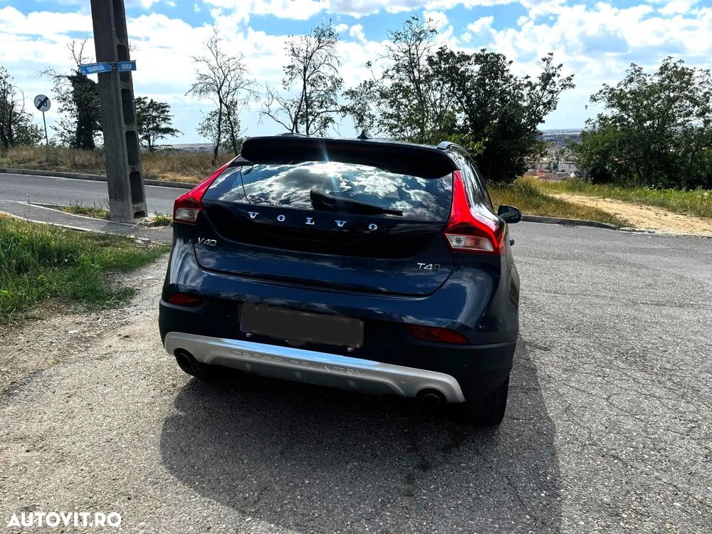 Volvo V40 T4 AWD Geartronic Pro - 9