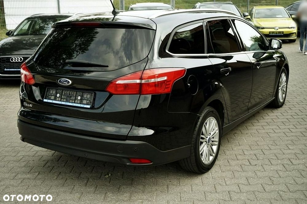Ford Focus - 6